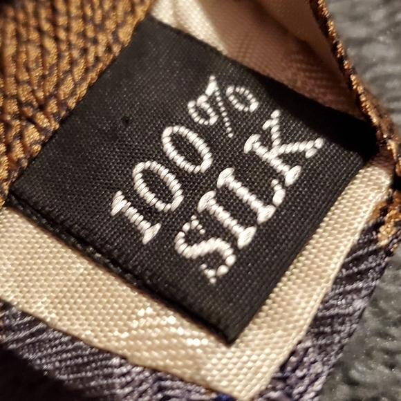 Brown & Blue Striped Patterned Tie New - Picture 5 of 6